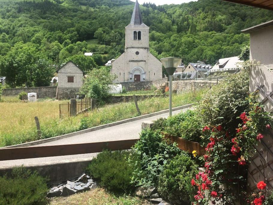 Chalet De Charme A Saint Lary - Vignec Exterior photo